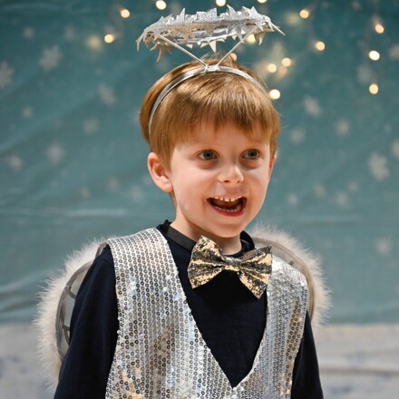 Pre-Prep sparkle in Nativities!